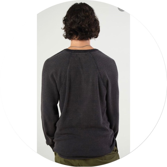 2x 👯♀️Host Pick⚡️UrbanOutfitters StandardCloth Acid Wash Thermal HenleyTee - Picture 3 of 11